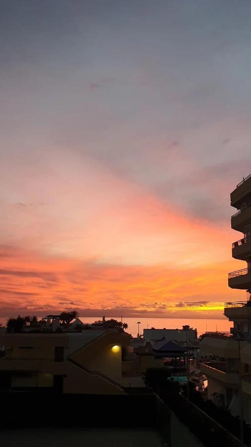 Apartment In Ocean Park, Costa Adeje, Tenerife エクステリア 写真