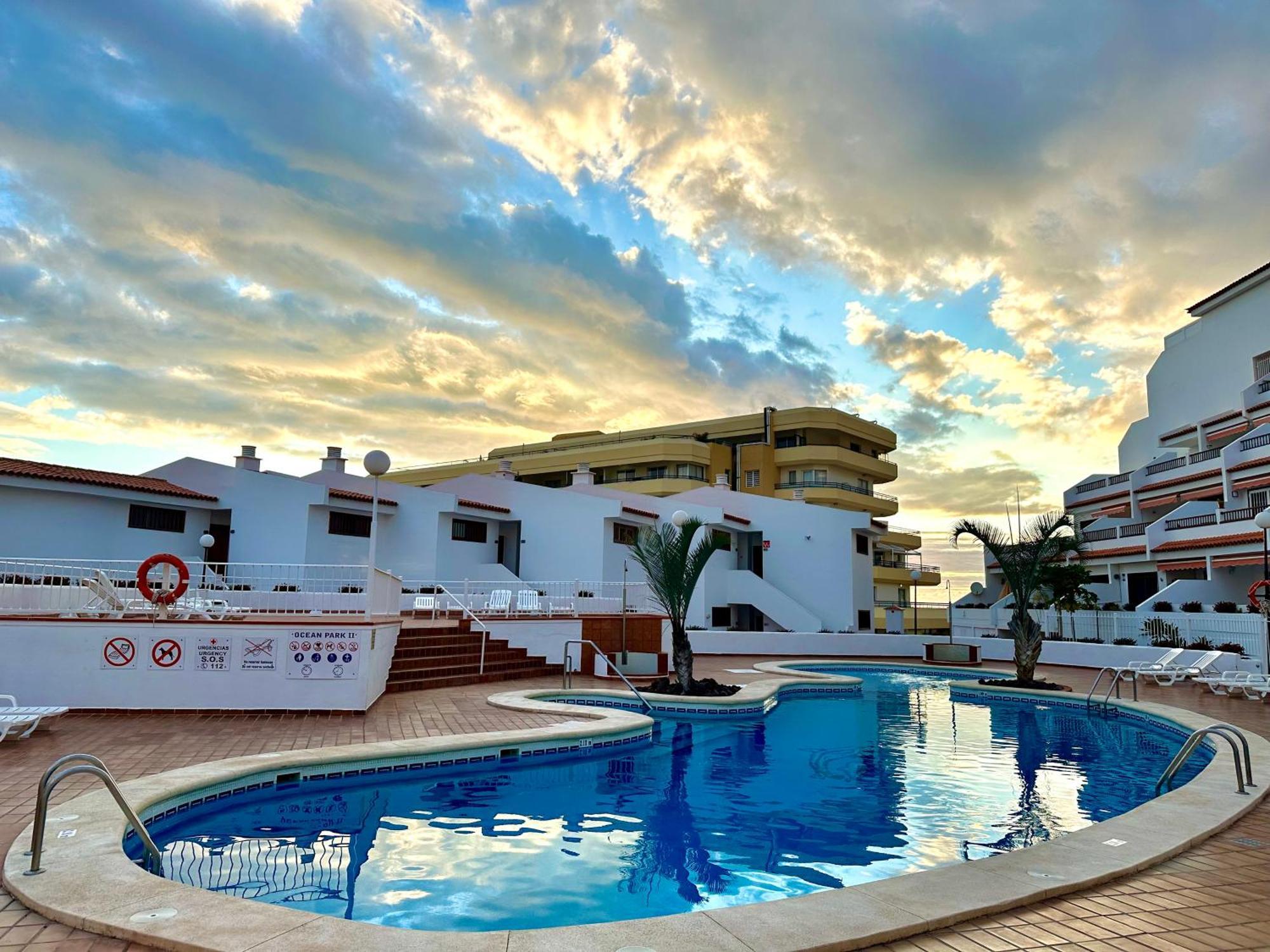 Apartment In Ocean Park, Costa Adeje, Tenerife エクステリア 写真