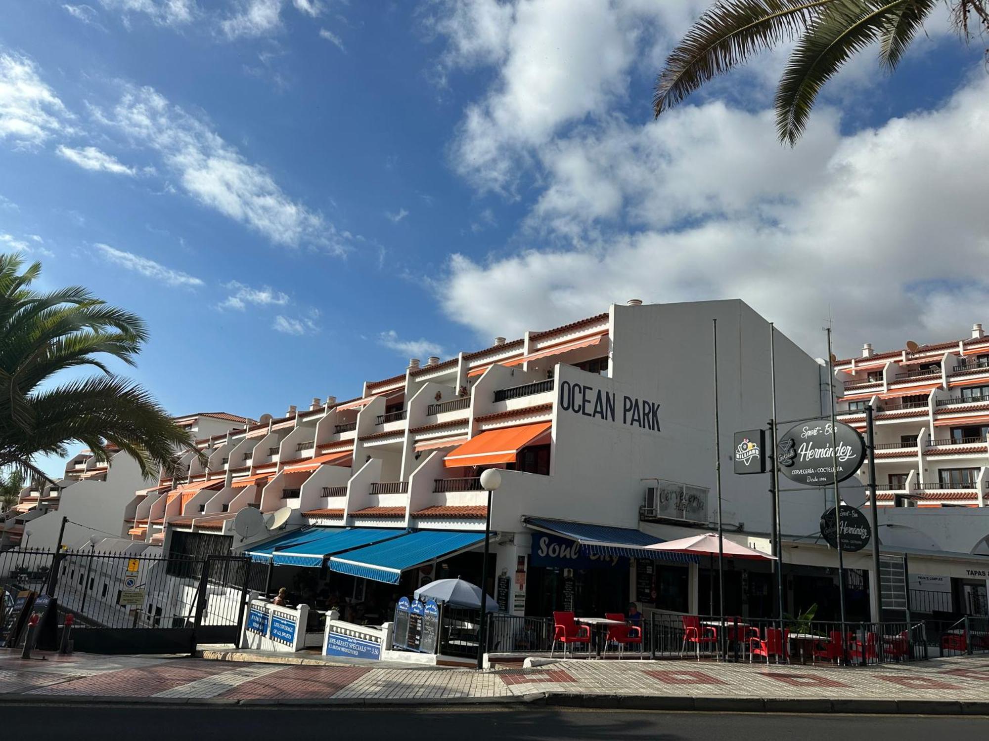 Apartment In Ocean Park, Costa Adeje, Tenerife エクステリア 写真